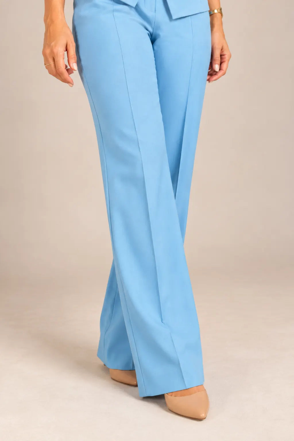 Calça Corte Reto em Crepe Confort Juliane Azul