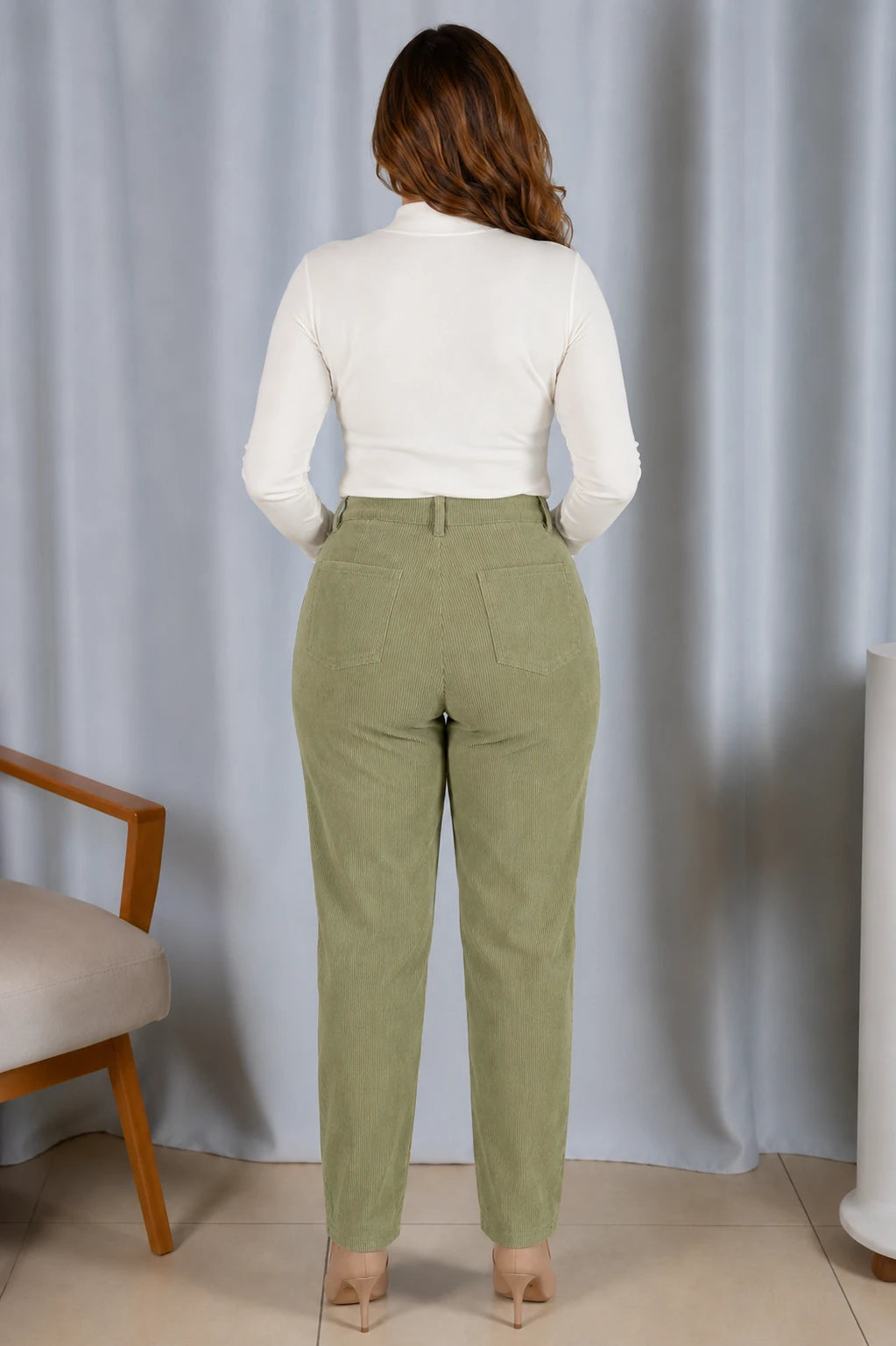 Calça Cotelê Corte Reto Lupita Verde
