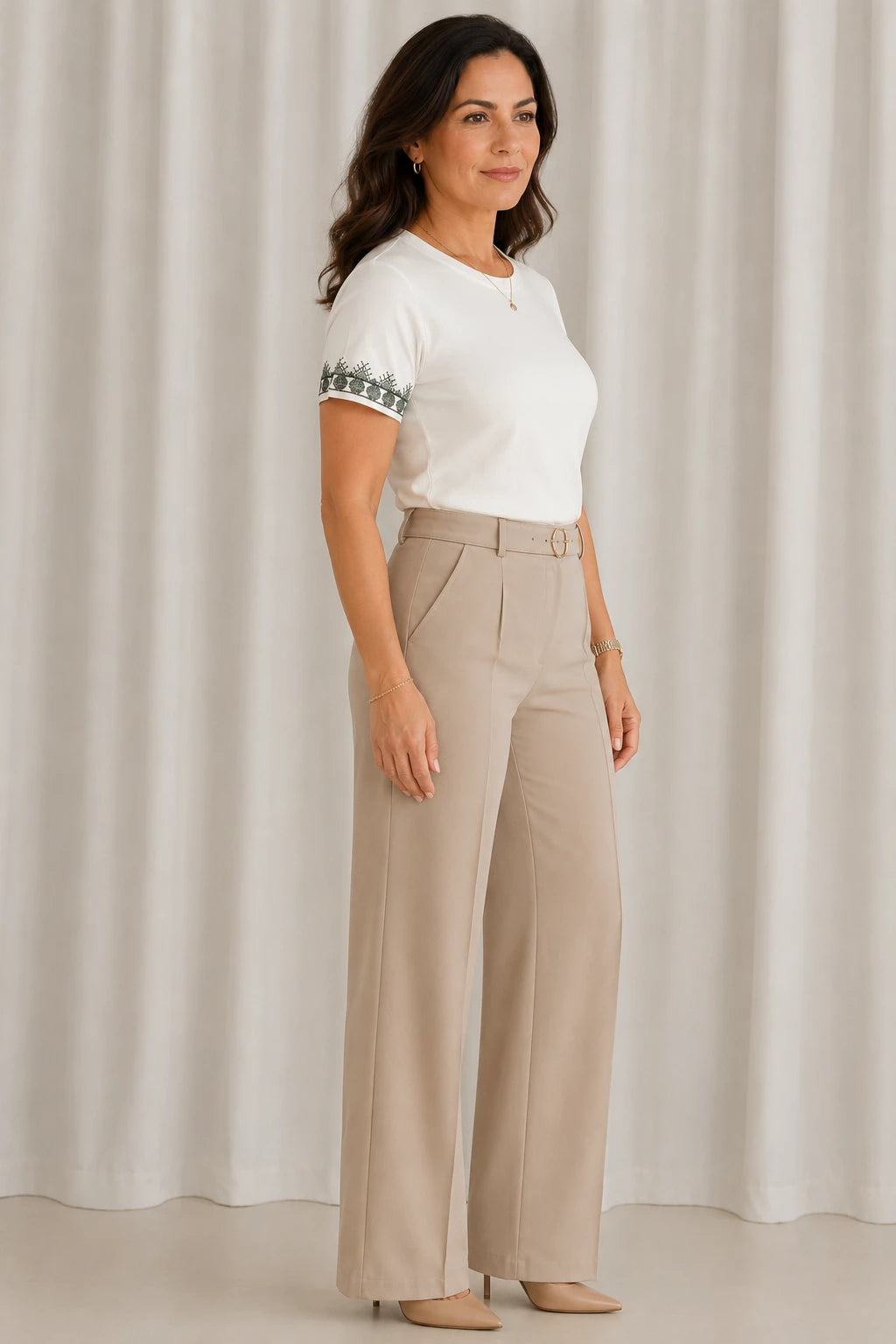 Blusa Cotton Lycra com Bordado Delicado Mariana Branca