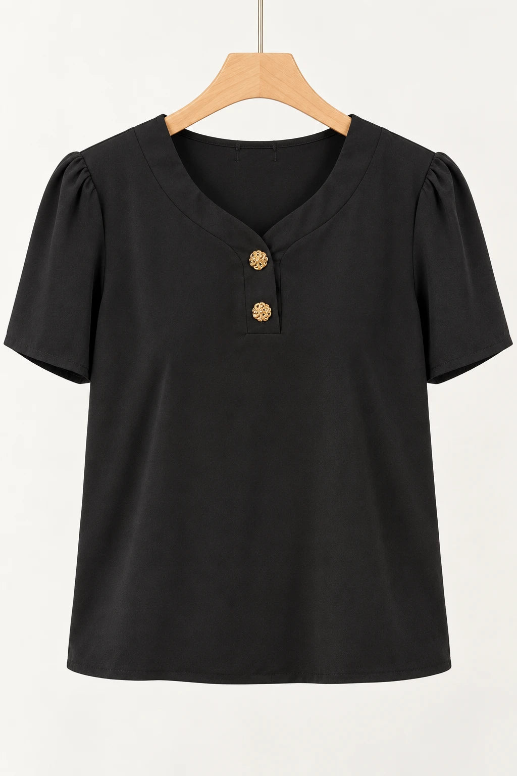 Blusa Em Crepe Classic Detalhe Botão Natani Preta