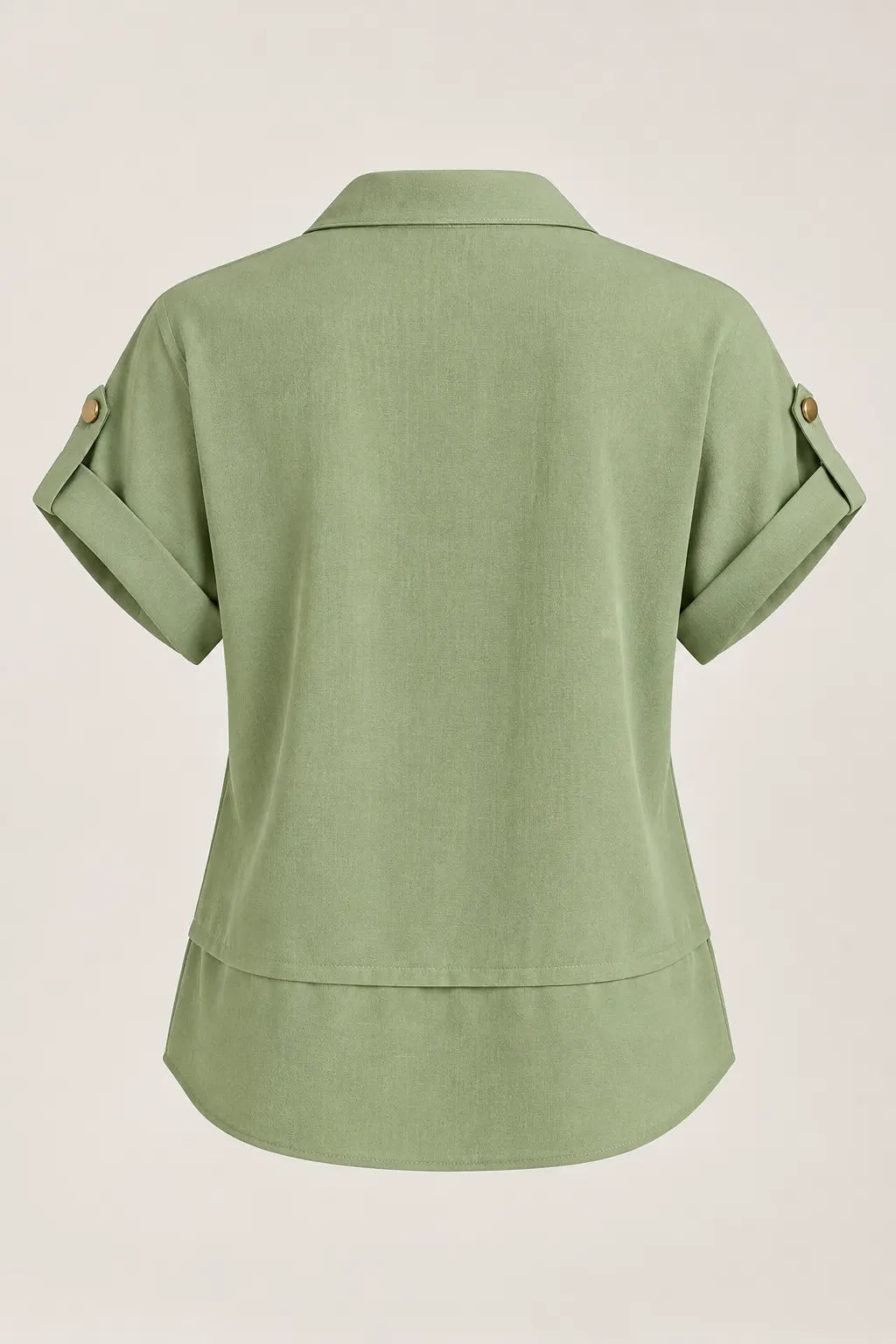 Camisa Manga Curta em Crepe Confort com Botões Dourados Penélope Verde