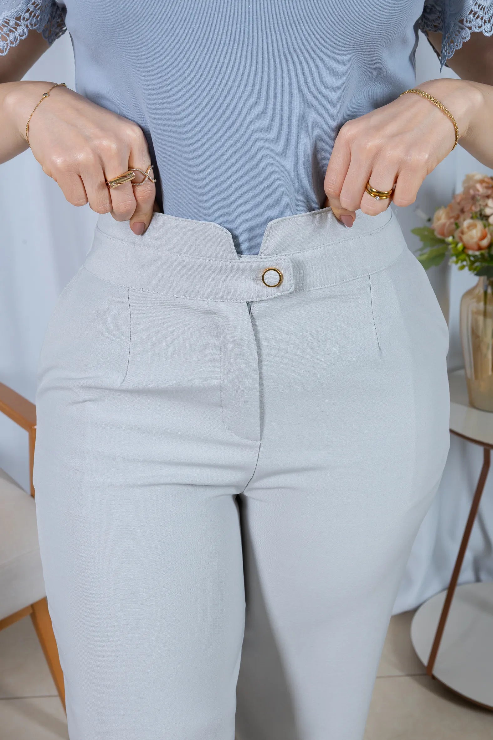 Calça Corte Reto Cós Alto Luciana Cinza