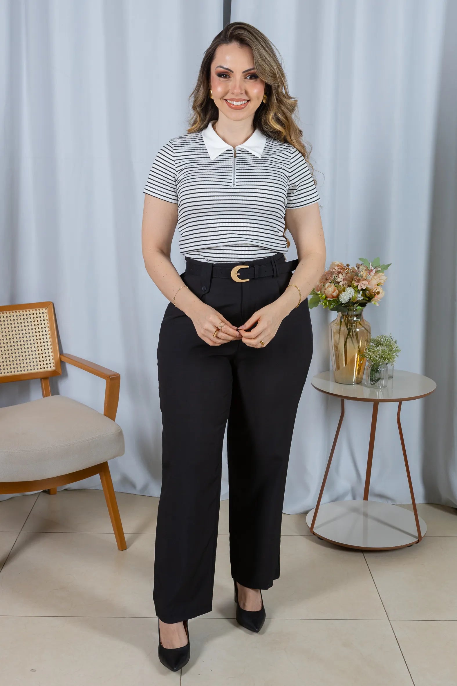 Blusa Modal Listrada com Gola Camisa Melinda Branca