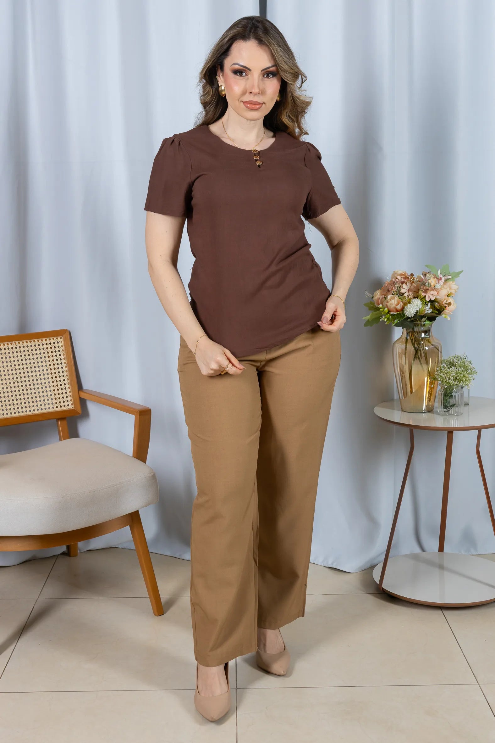 Blusa Visco Linen com Botões Chloe Marrom