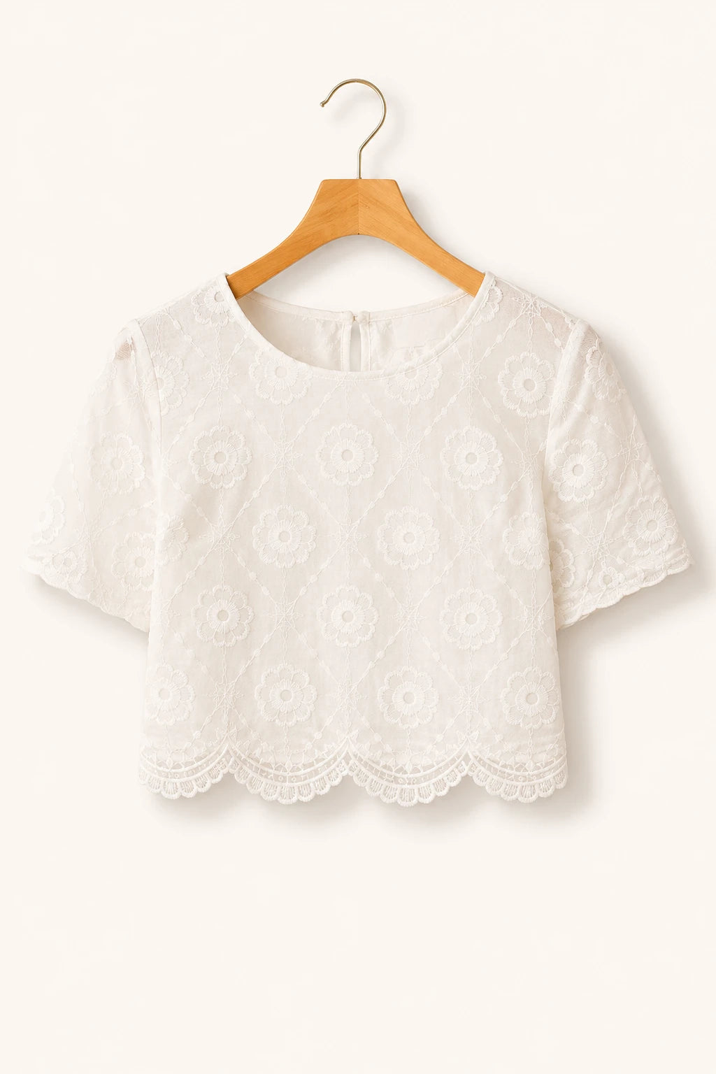Blusa em Laise Fresca e Delicada Samantha Branca