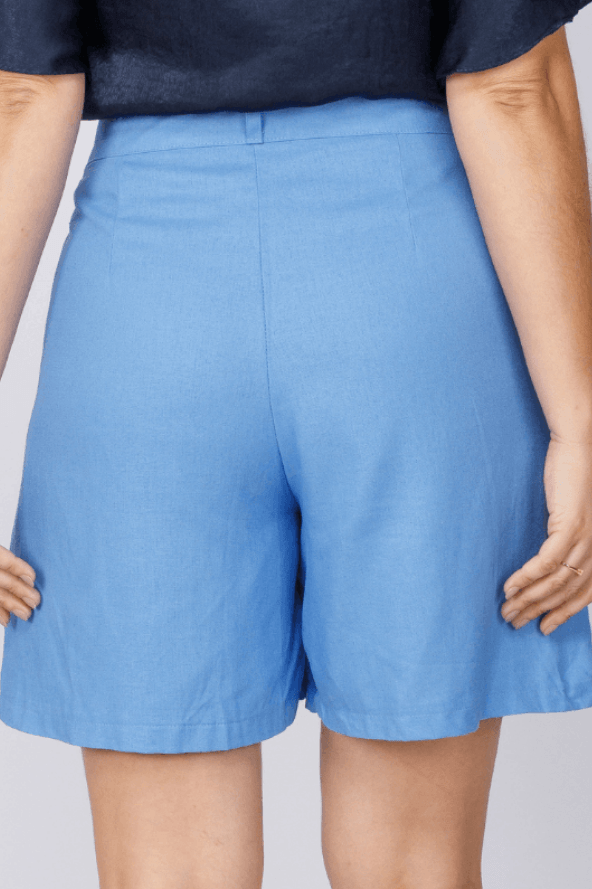Shorts em Linho Liso Vera Azul Celeste - imporium